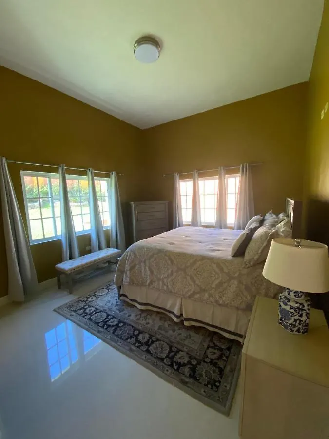 Mobay Vacation Village Montego Bay