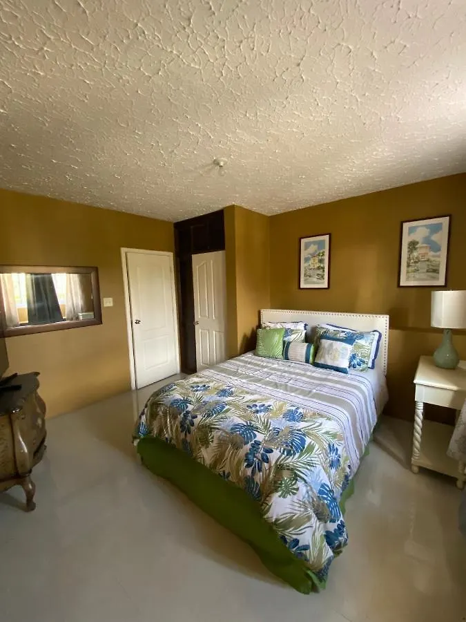 פארק נופש מונטגו ביי Mobay Vacation Village