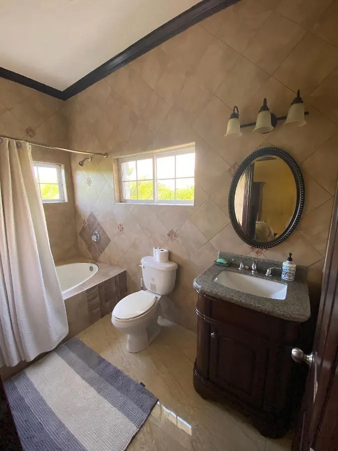 Mobay Vacation Village Montego Bay